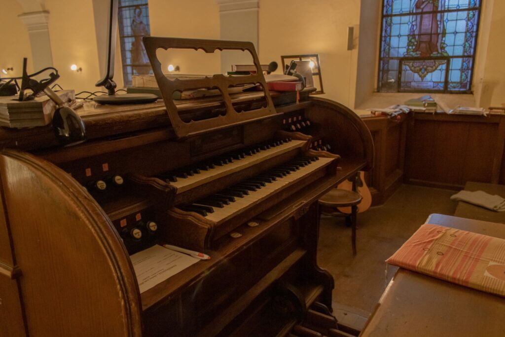 Varhany v kostele